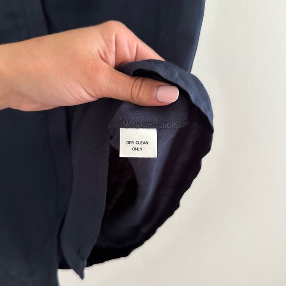 Cocoon By Elizabeth Geisler Sleeveless V-Neck Button Front Blouse Blue M - Picture 7 of 8